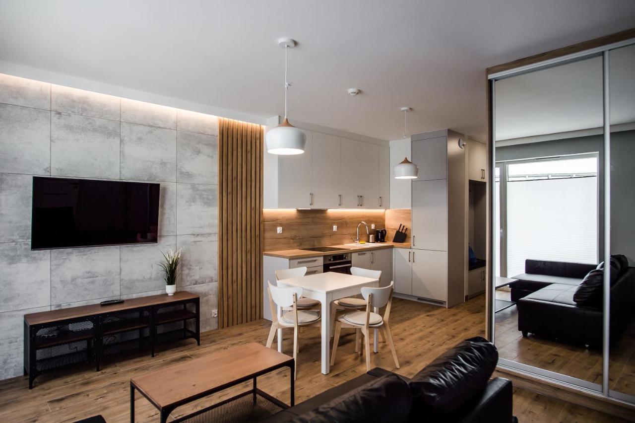Shipyard Gdansk Apartment - Free Private Parking Экстерьер фото