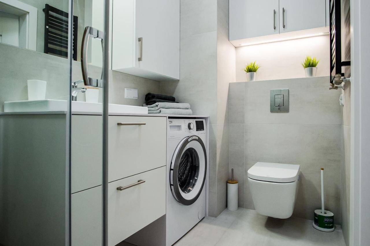Shipyard Gdansk Apartment - Free Private Parking Экстерьер фото